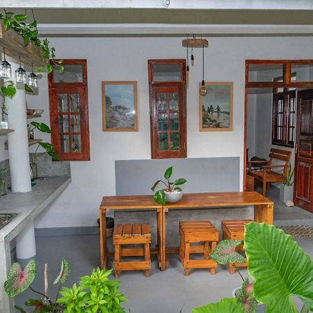 Cosynsurf Bed & Breakfast Matara Luaran gambar