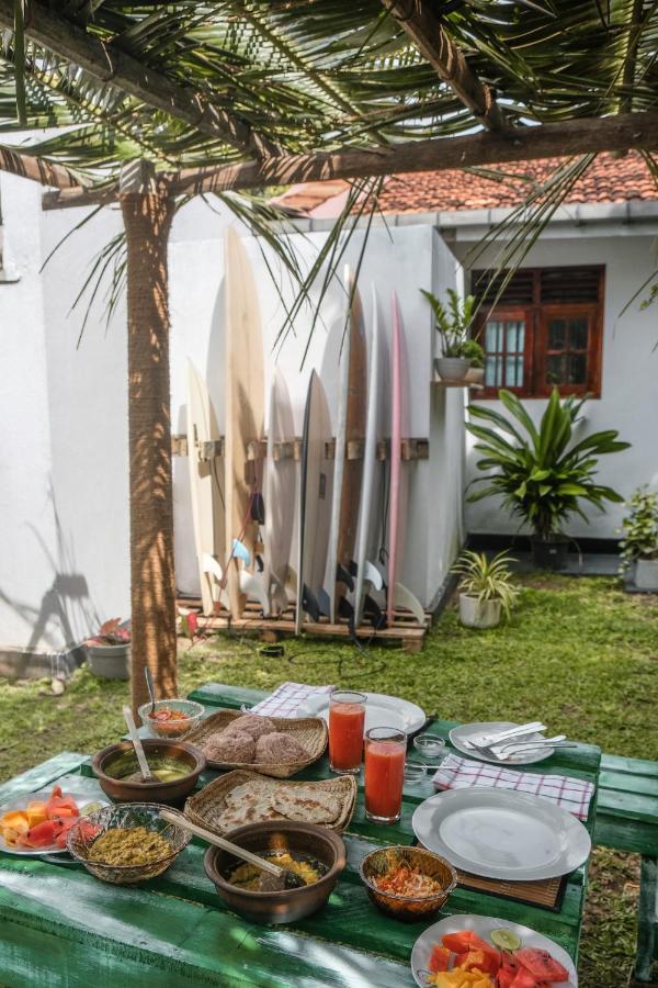 Cosynsurf Bed & Breakfast Matara Luaran gambar