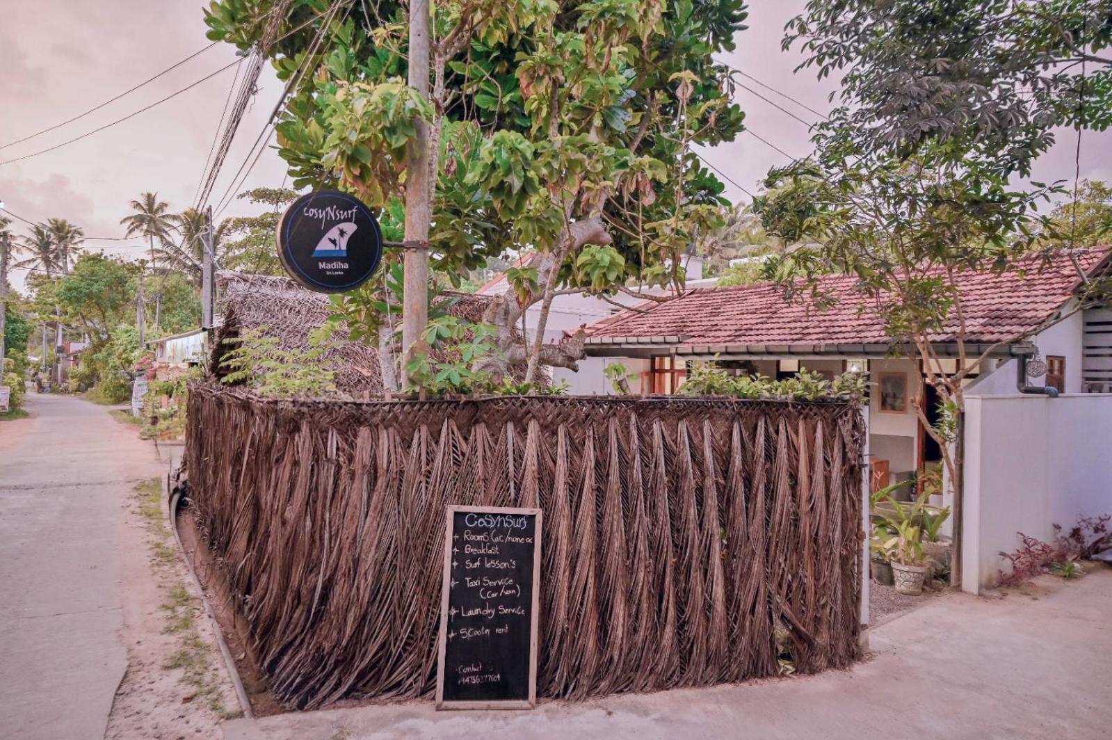 Cosynsurf Bed & Breakfast Matara Luaran gambar